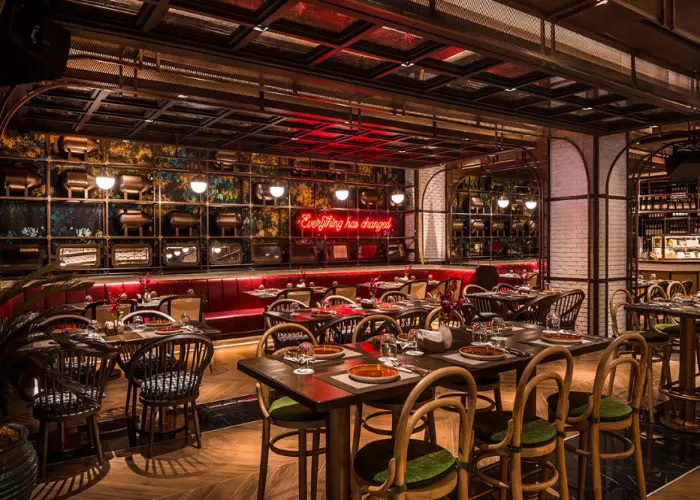 هتل ای وان نیو وینگز پاتایا